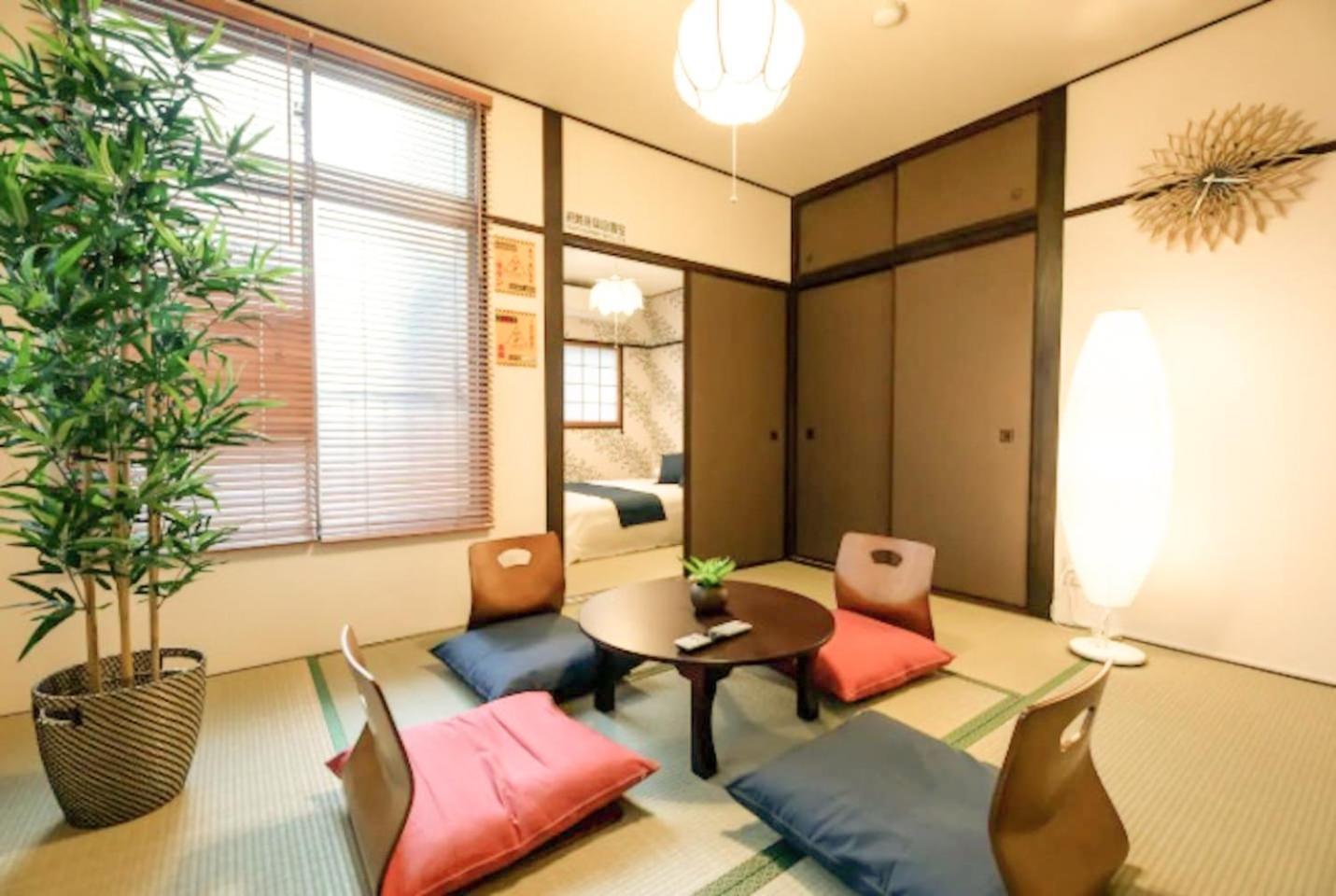 Funhouse-To North Umeda Guestresidence Osaka Room photo