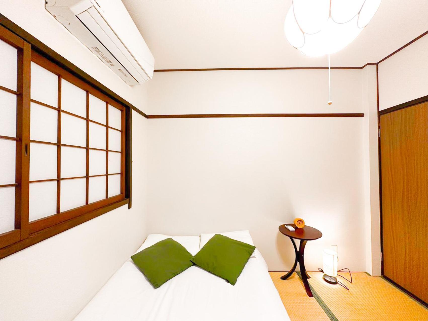 Funhouse-To North Umeda Guestresidence Osaka Room photo