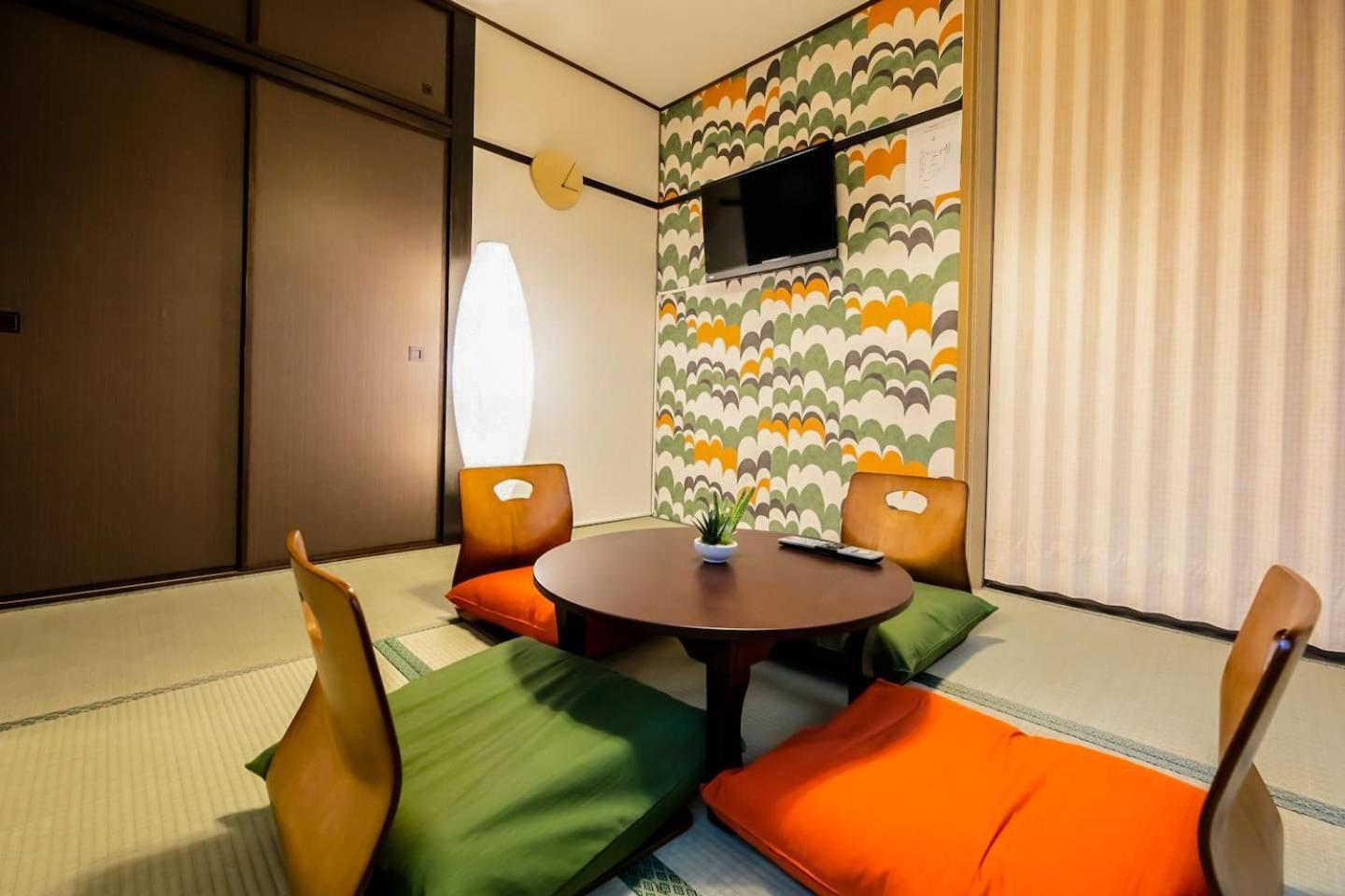 Funhouse-To North Umeda Guestresidence Osaka Room photo